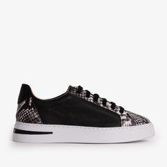 The Burano Black White Leather Sneaker