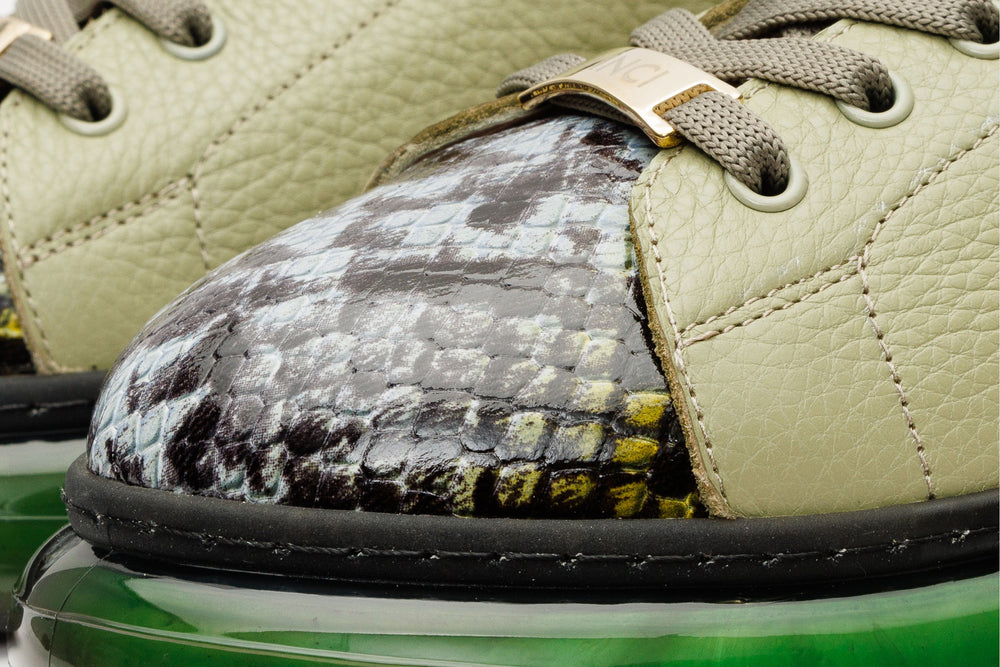The Venezia Green Leather Sneaker