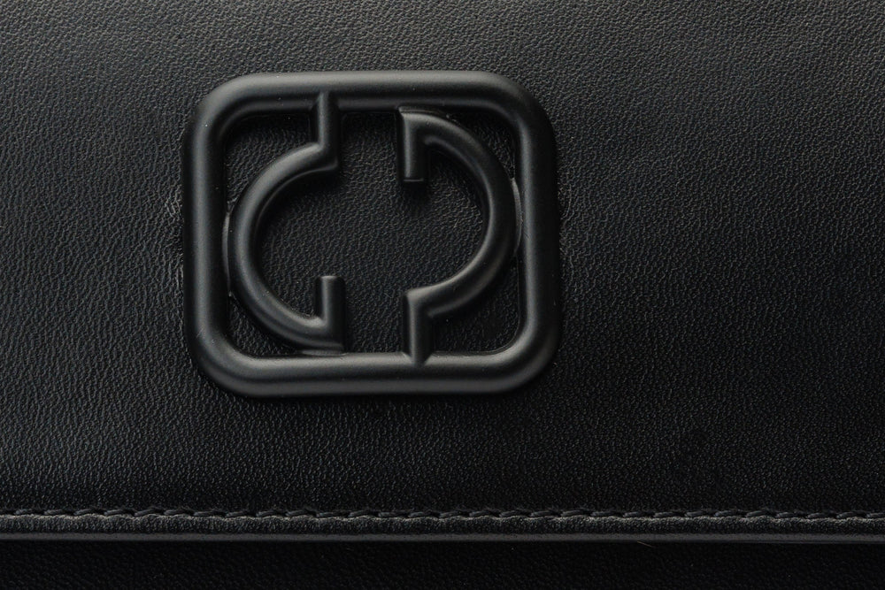 The Maneadero Black Leather Handbag