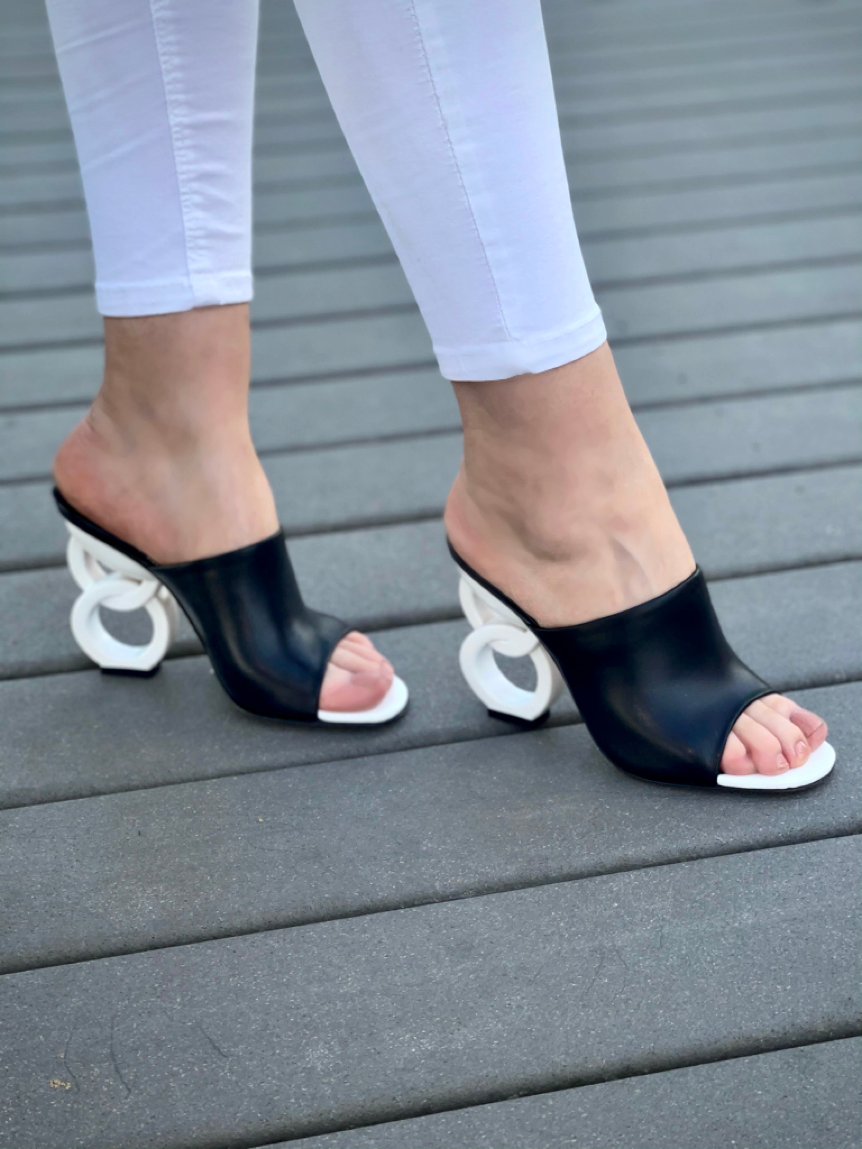The Cymmer Black Leather Sandal